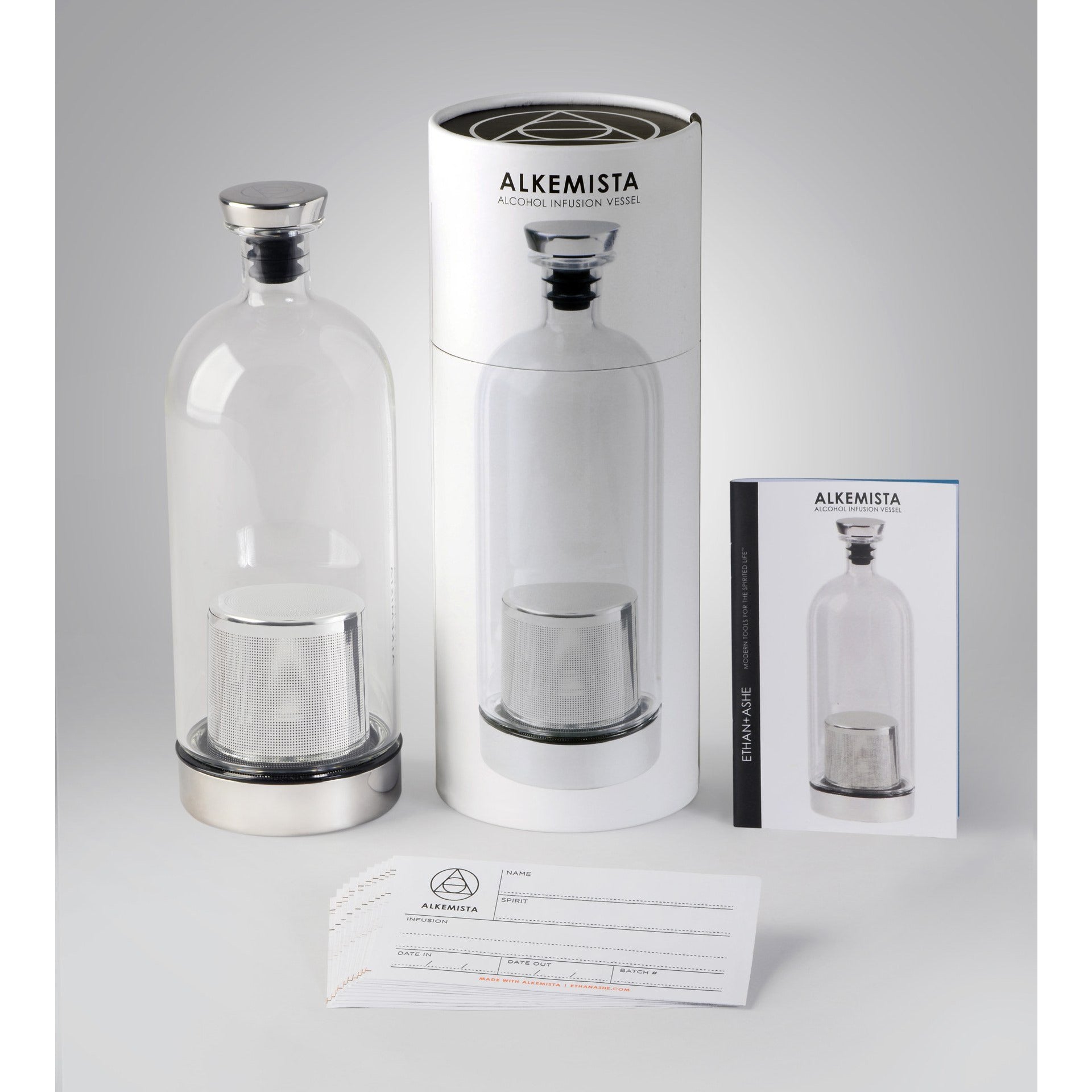 Alkemista Alcohol Infussion Kit that lets you infuse alcohol with your favorite flavors