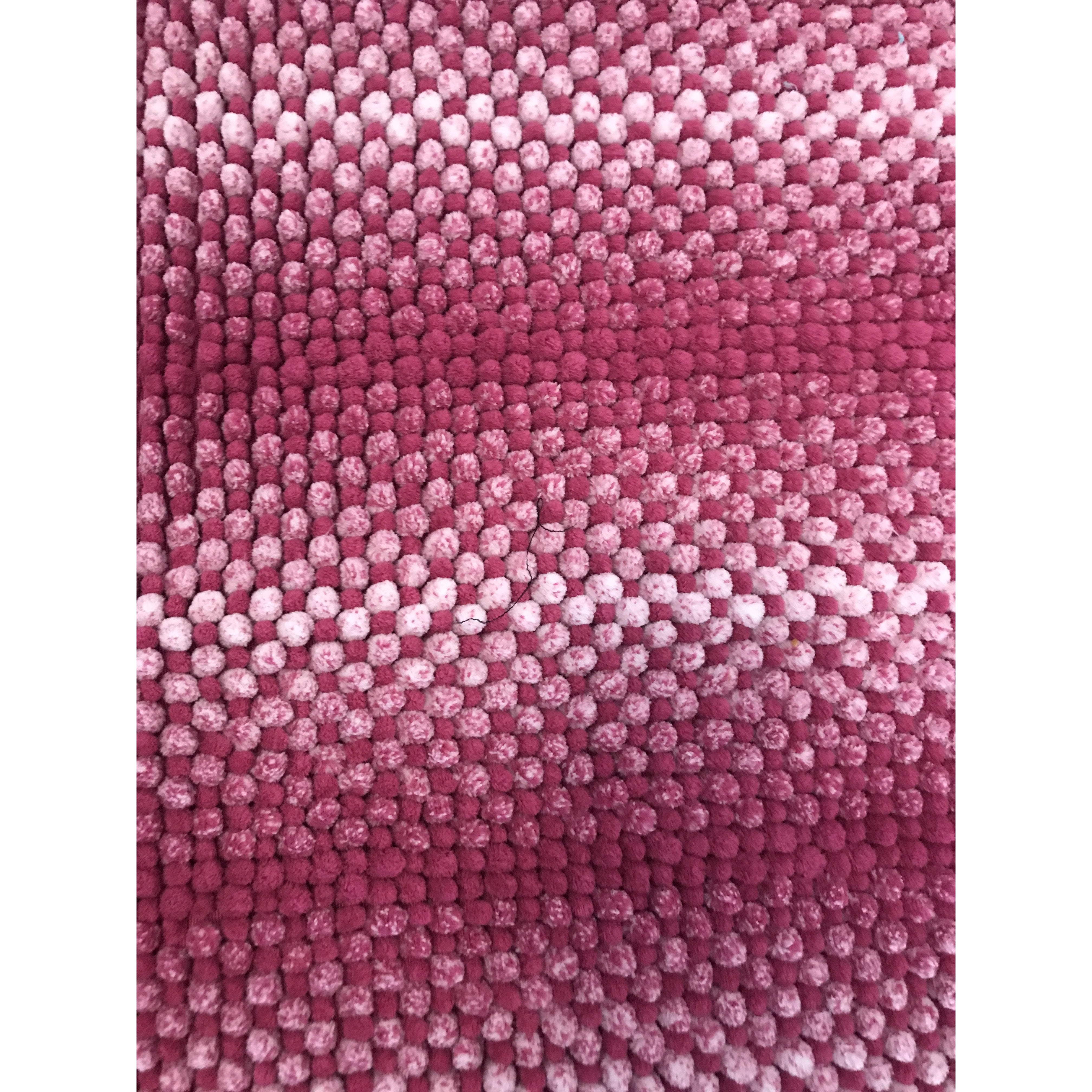 Speckles Pink/White Accent Rug: 27 x 45"