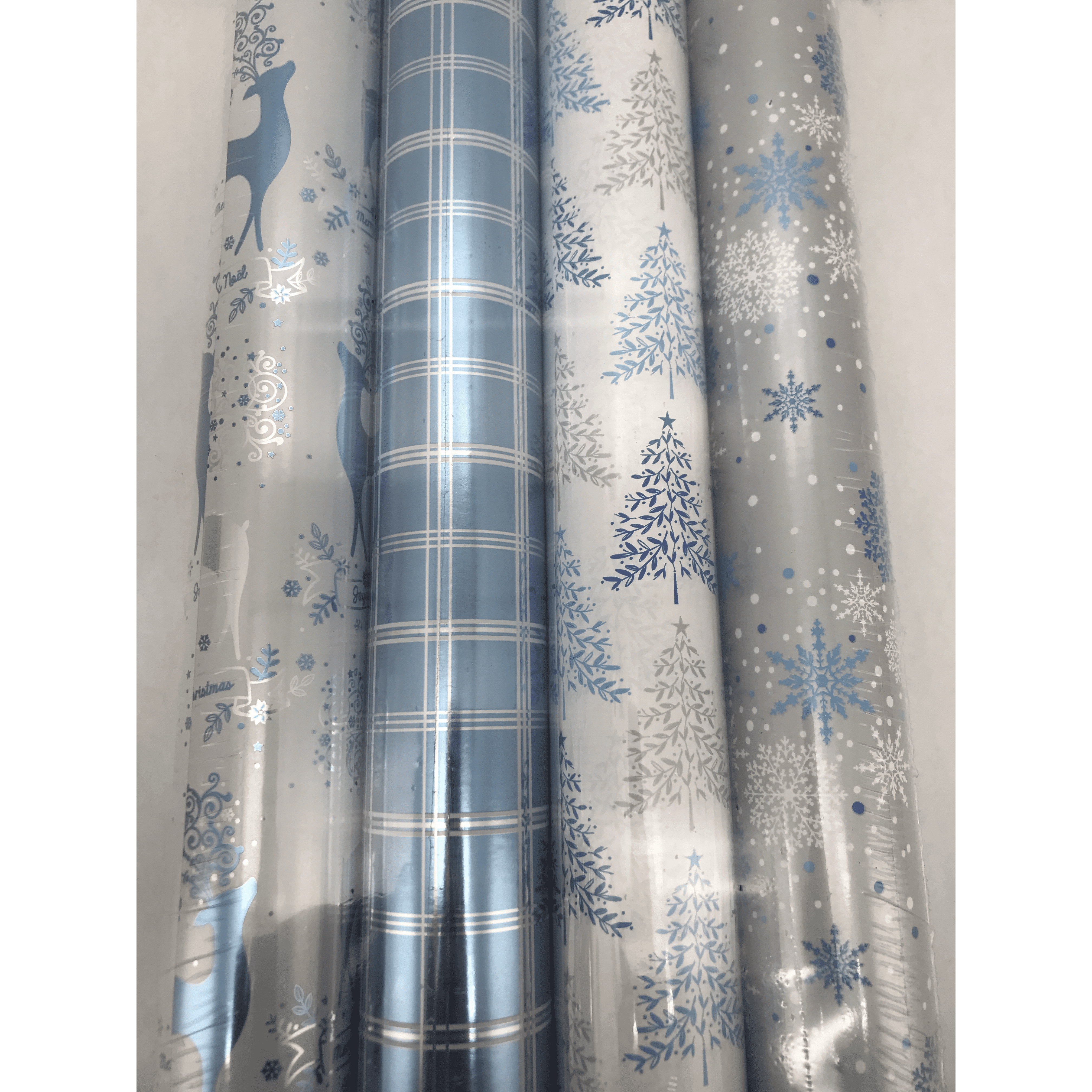 Kirkland Christmas Wrapping Paper / 4 Rolls Per Package / Various Colours and Patterns **DEALS**