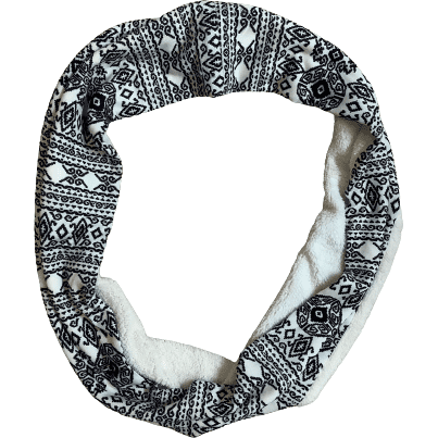 Clara Bliss Women's Fashion Scarf: Lined Scarf: Black and White