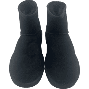 Ugg: women's Boots/ Winter Boots / Classic Mini II / Black / Size 6