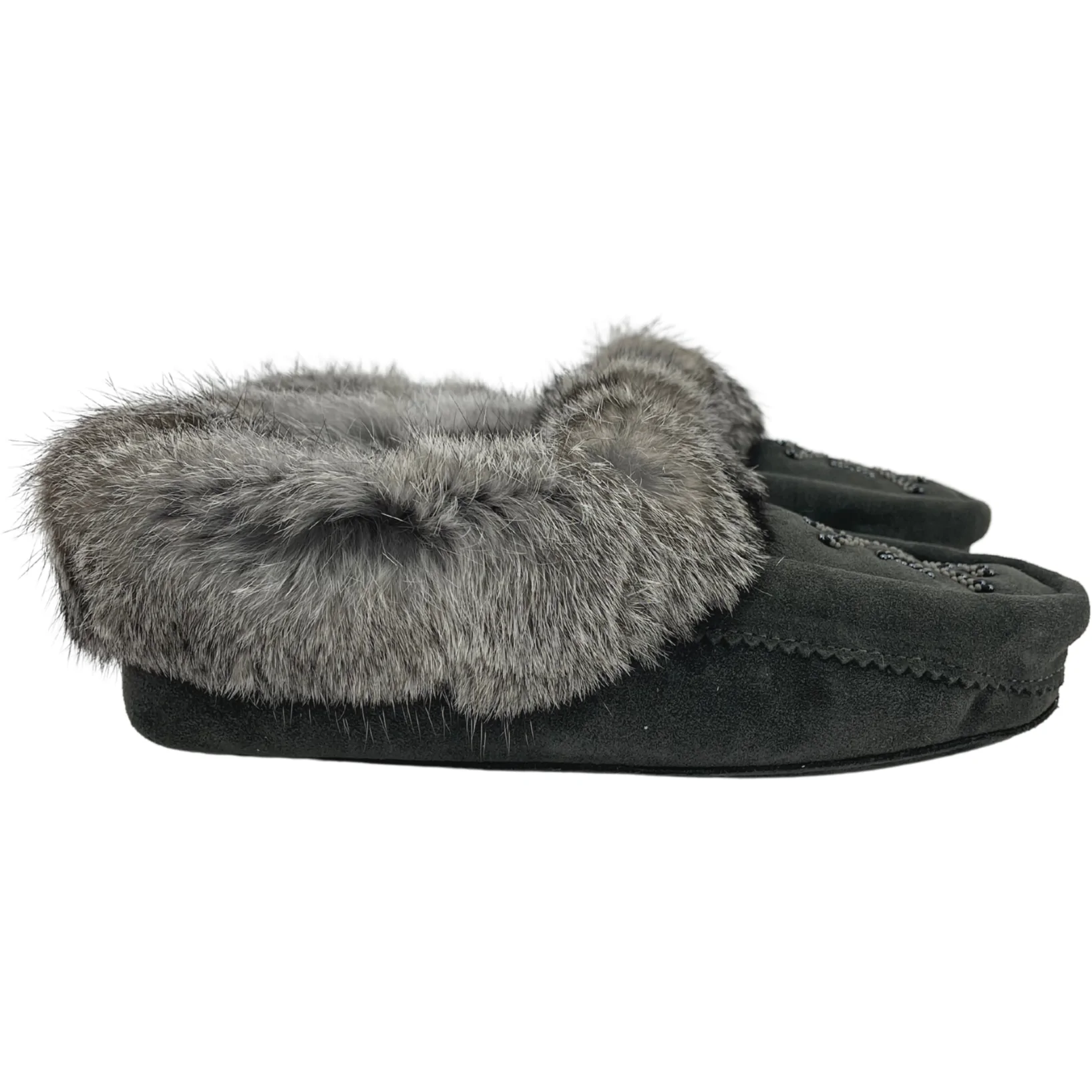 Manitobah Muklucks Women's Moccasins / Charcoal / Women's Soft Sole Slippers / Size 8 **No Tags**