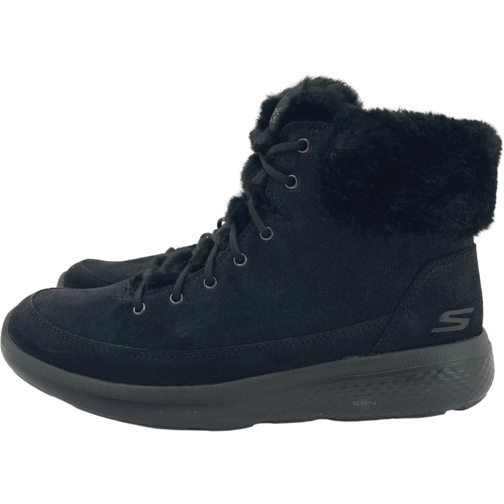 Skechers Women's "Go Walk" Winter Boots / Black / Size 11 / Wide Fit