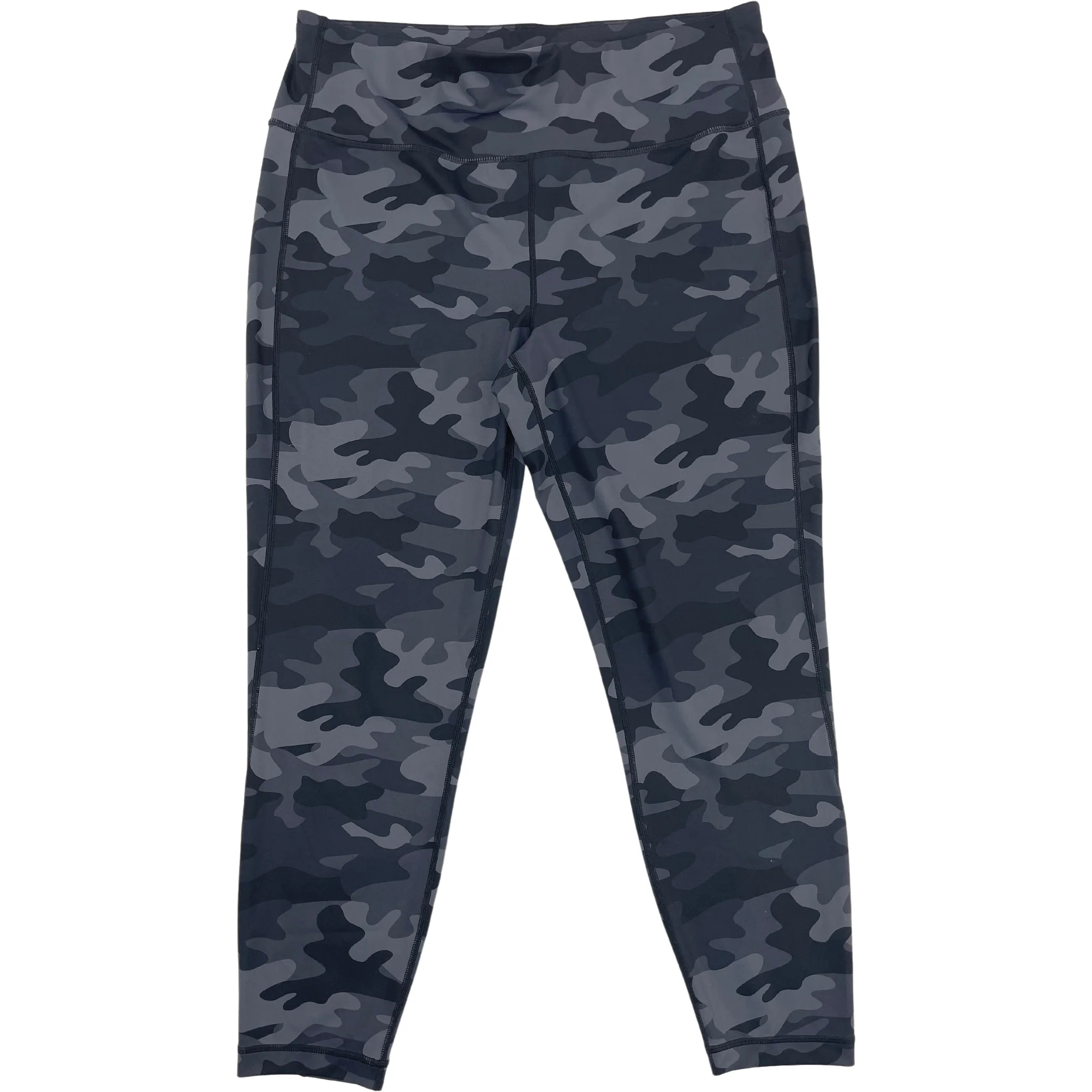 Lolë Women's Leggings / Camouflage Pattern / Black & Grey / Size Small