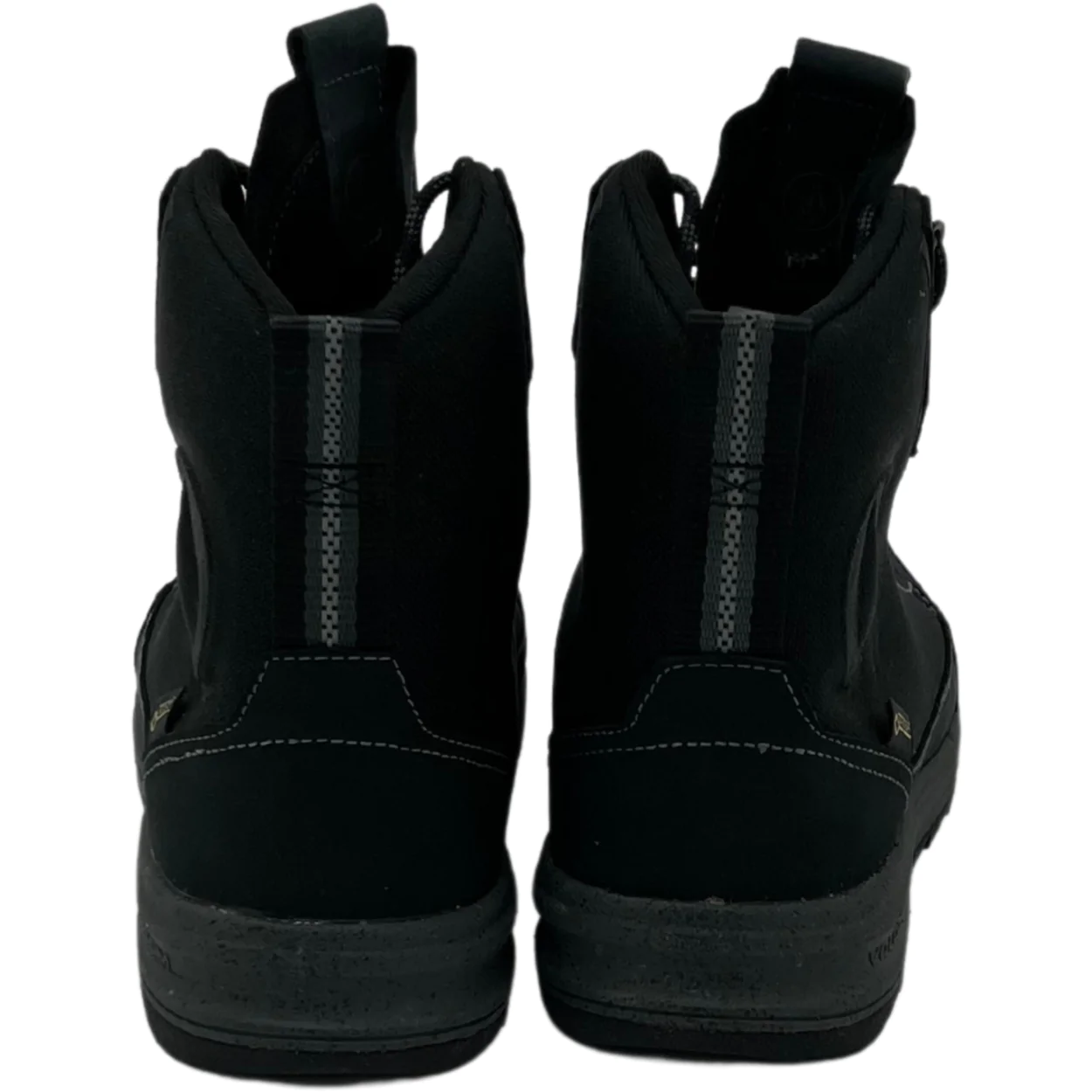 Volcom Men's Winter Boots / Roughington GTX / Black / Size 6.5