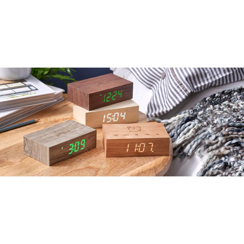 Gingko Click Clock with Natural Wood Finish Rechargeable CanadaWide