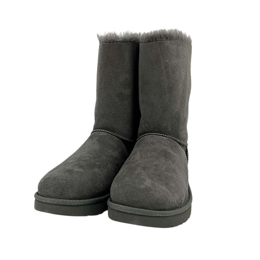 ugg women's boots size 10